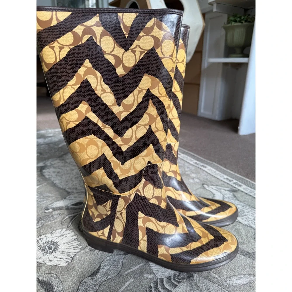 Coach Pammie Rain Boots Brown Tan Signature C Luxury Zebra Tall Womens 10B